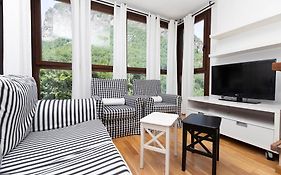 Casa Eguzkilore By Bevalle